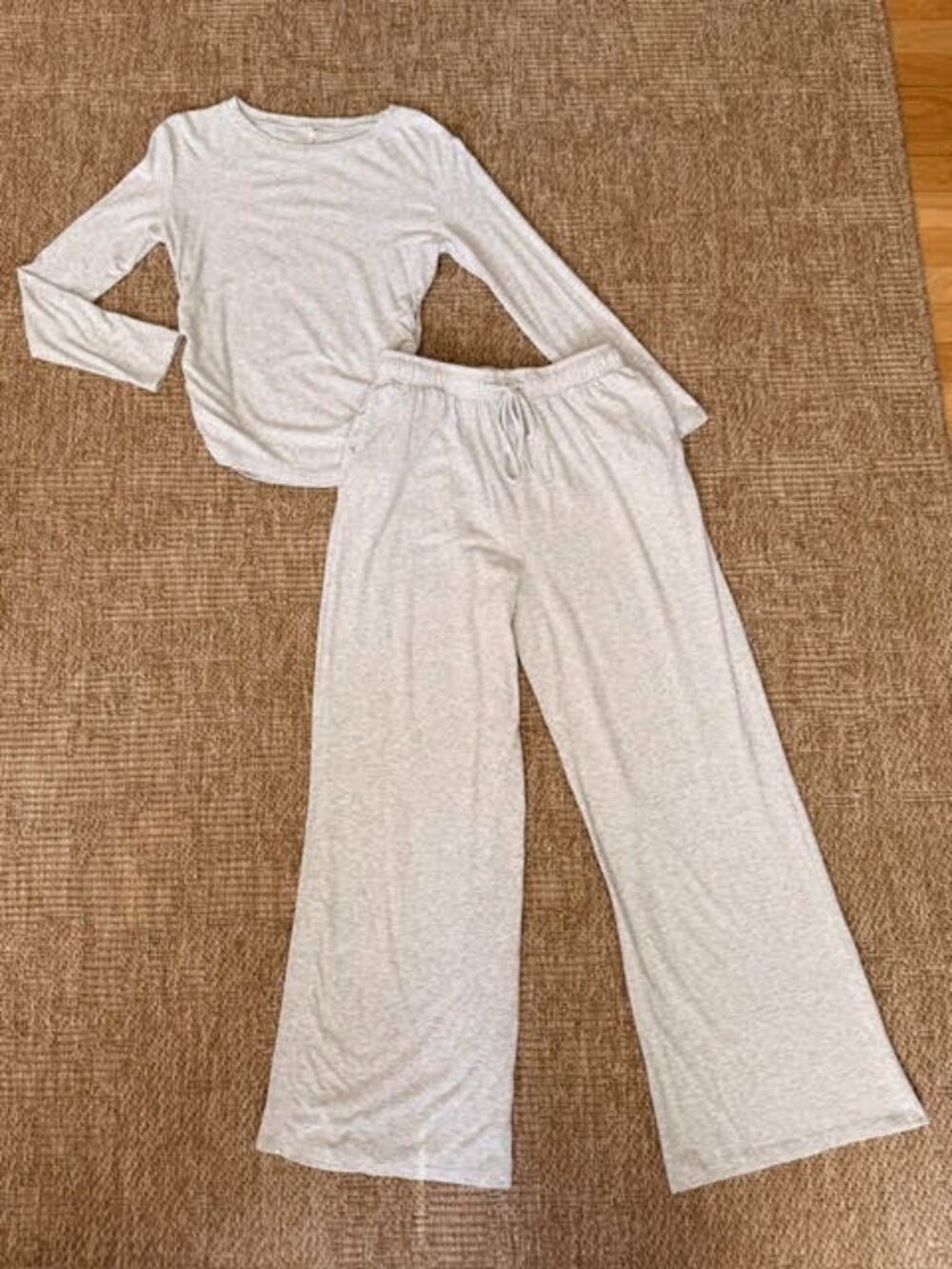 Women's 2 Piece Matching Lounge Set- Gray